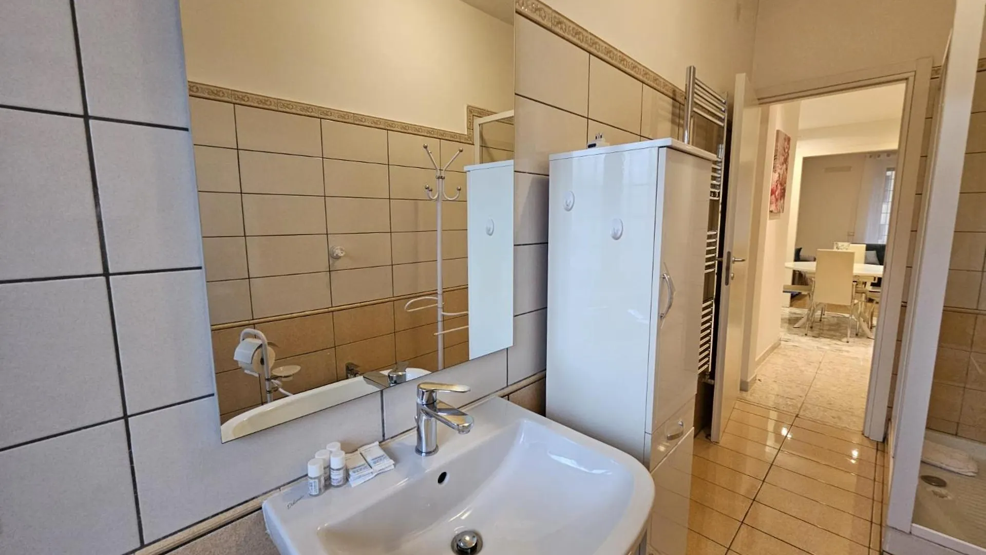 Be Your Home - Isabella Bright Apartment Rome