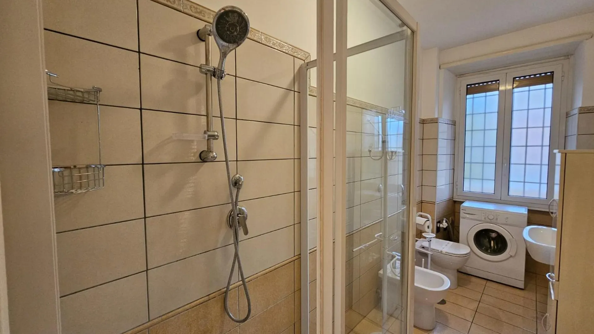 Be Your Home - Isabella Bright Apartment Rome 0*,  Italy