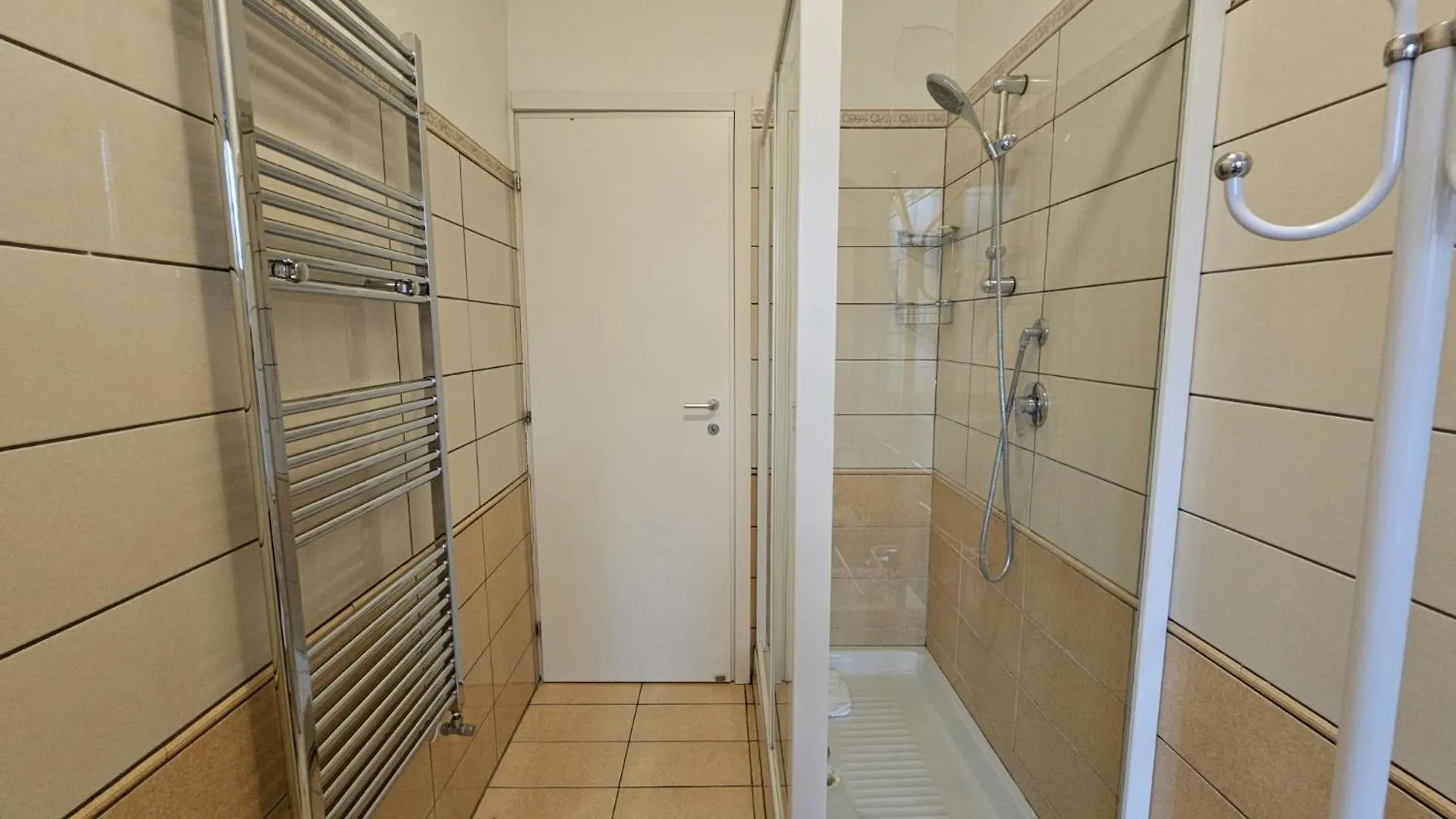 Be Your Home - Isabella Bright Apartment Rome
