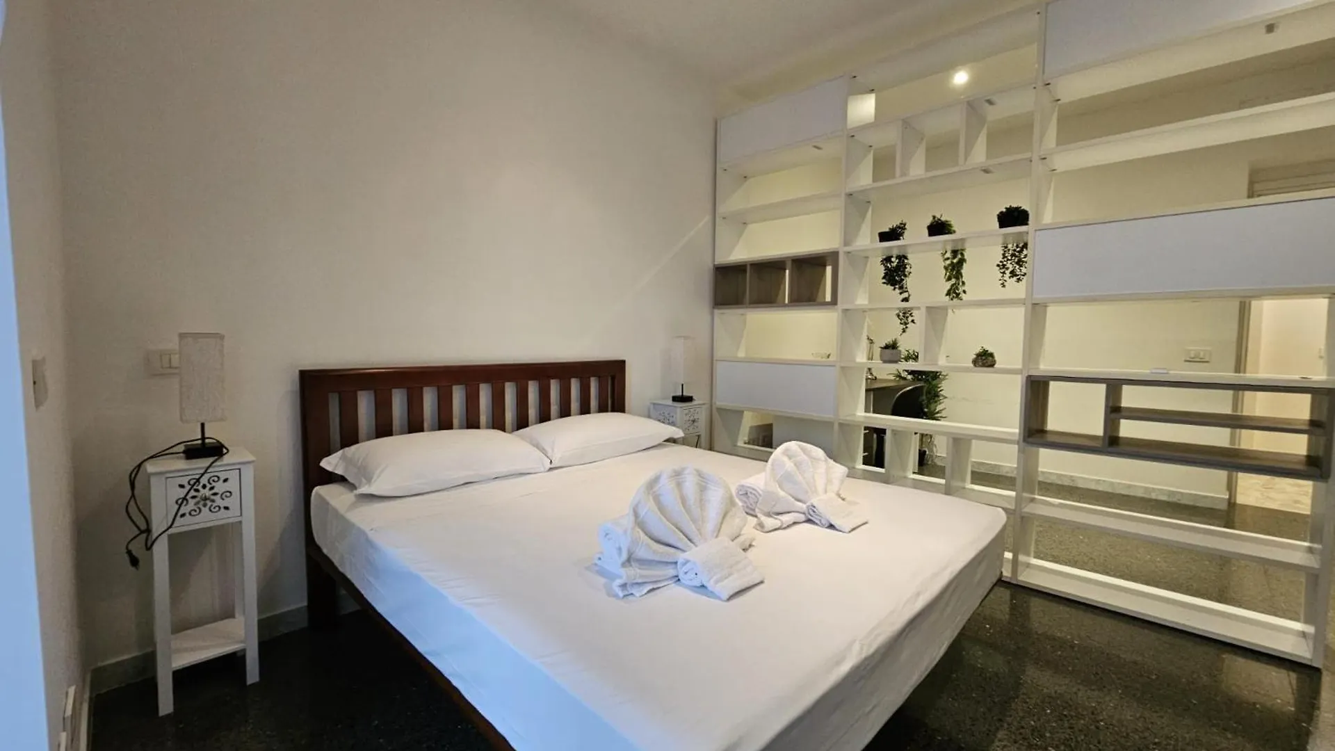 Be Your Home - Isabella Bright Apartment Rome Italy
